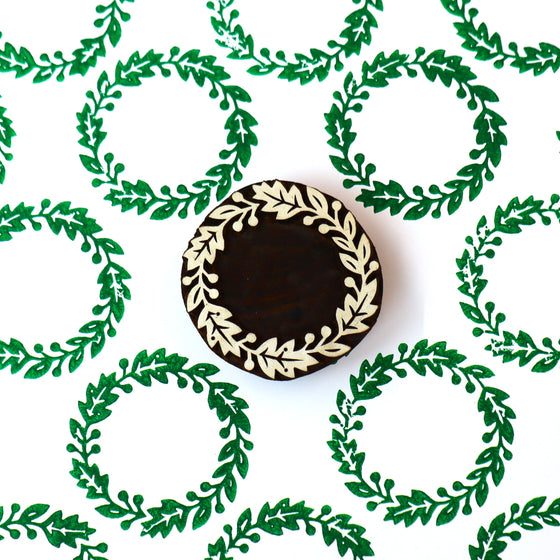 Mistletoe Wreath 2