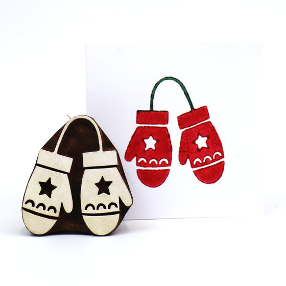 Festive Patterned Gloves