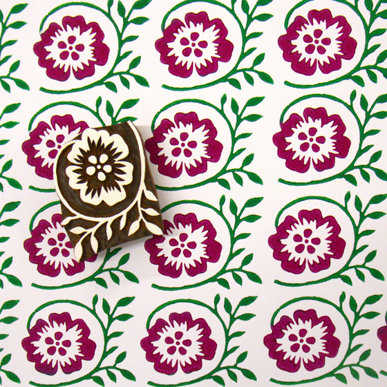 Flower & Leaf Twist Tile