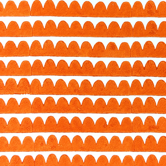 Small Scalloped Border