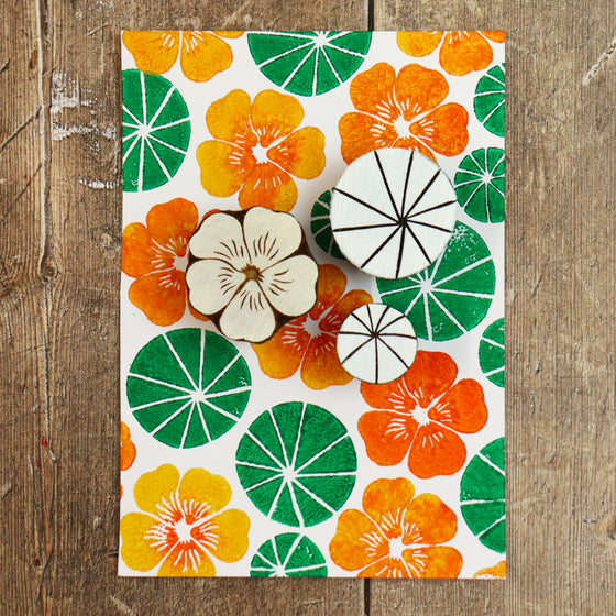The Crafty Lass- Nasturtium & Leaves- Back Order