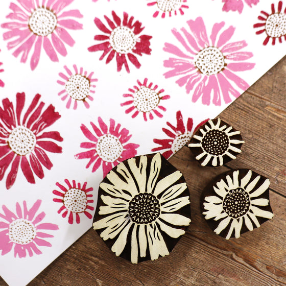 The Crafty Lass - Echinacea Daisy