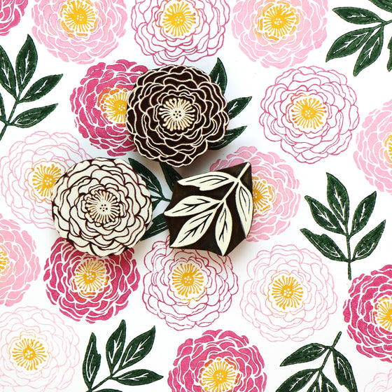The Crafty Lass- Peony (front-facing)
