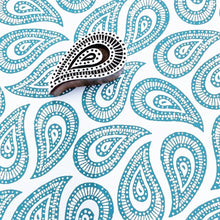  Dotty Paisley