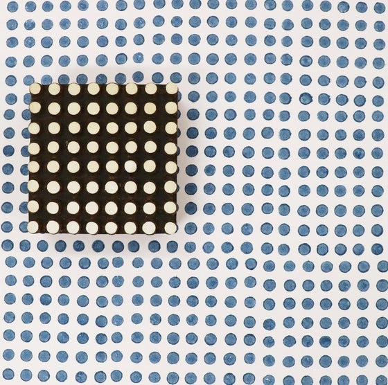 Large Dotty Tile