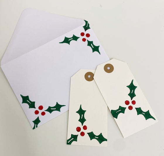 Medium Triple Holly