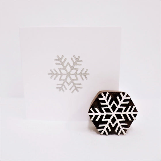 Medium Icy Snowflake