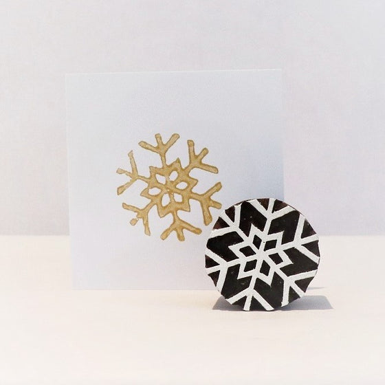 Medium Simple Snowflake