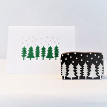  Snowy Forest Scene