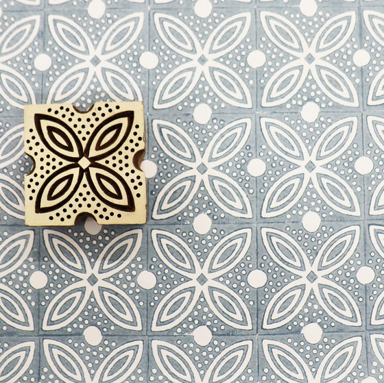 Indian Wooden Printing Block - Spotty Leaf Tile